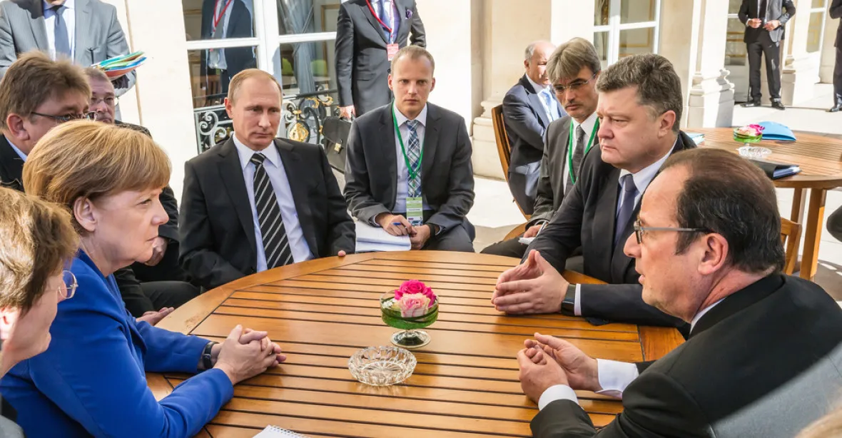 Putin jede do Berlína na summit k Ukrajině. O Sýrii odmítá mluvit