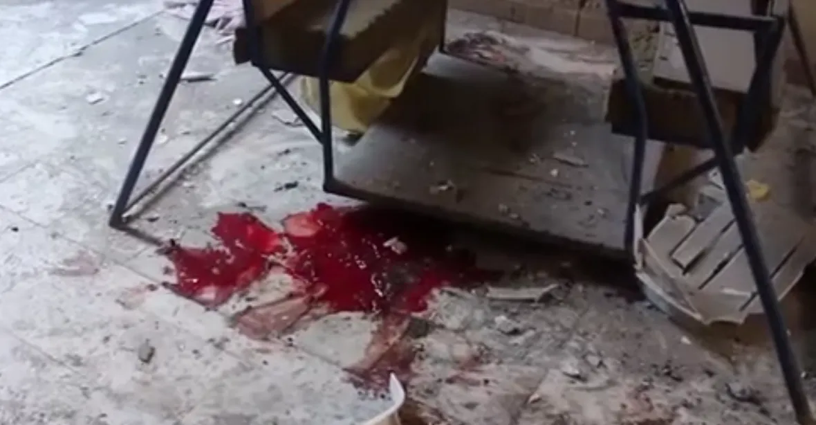 Asadovi vojáci bombardovali školku. 6 mrtvých dětí