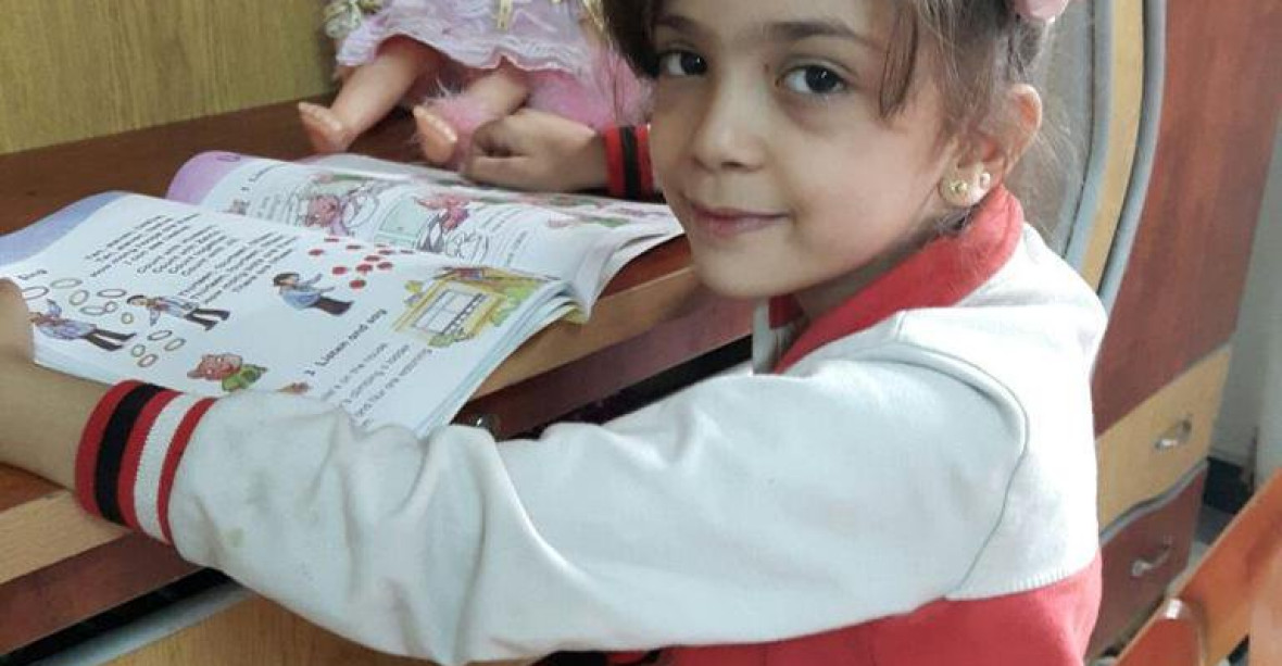 Třetí světová je lepší než tohle. 7letá holčička píše na Twitteru deník z Aleppa
