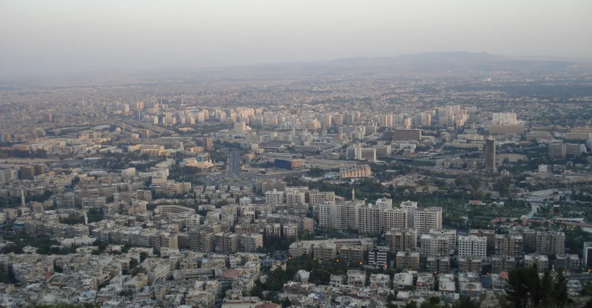 Dalších 2000 lidí z okolí Damašku opustilo své domovy