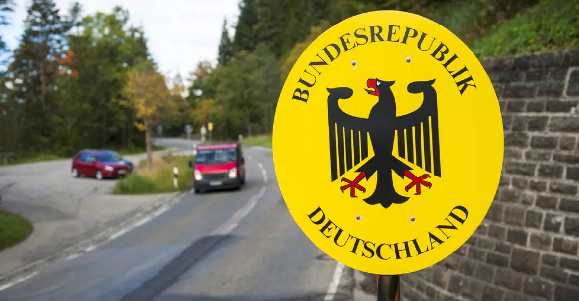 Německo zavede nepřetržité kontroly na přechodech s Rakouskem