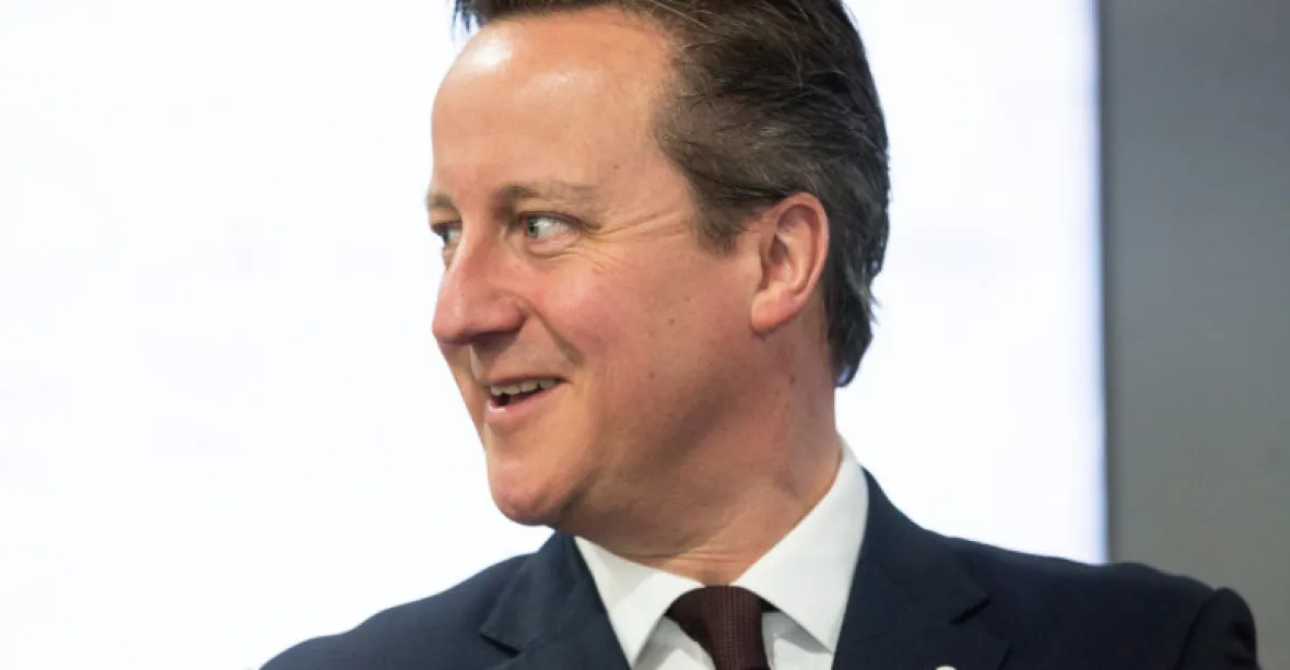 Vrátí se Cameron na scénu? Může být šéfem NATO