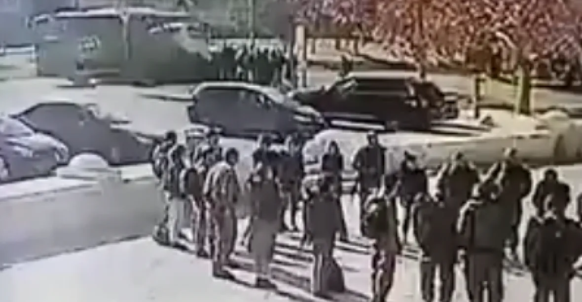 VIDEO: V Jeruzalémě vjel kamion do lidí. Čtyři mrtví