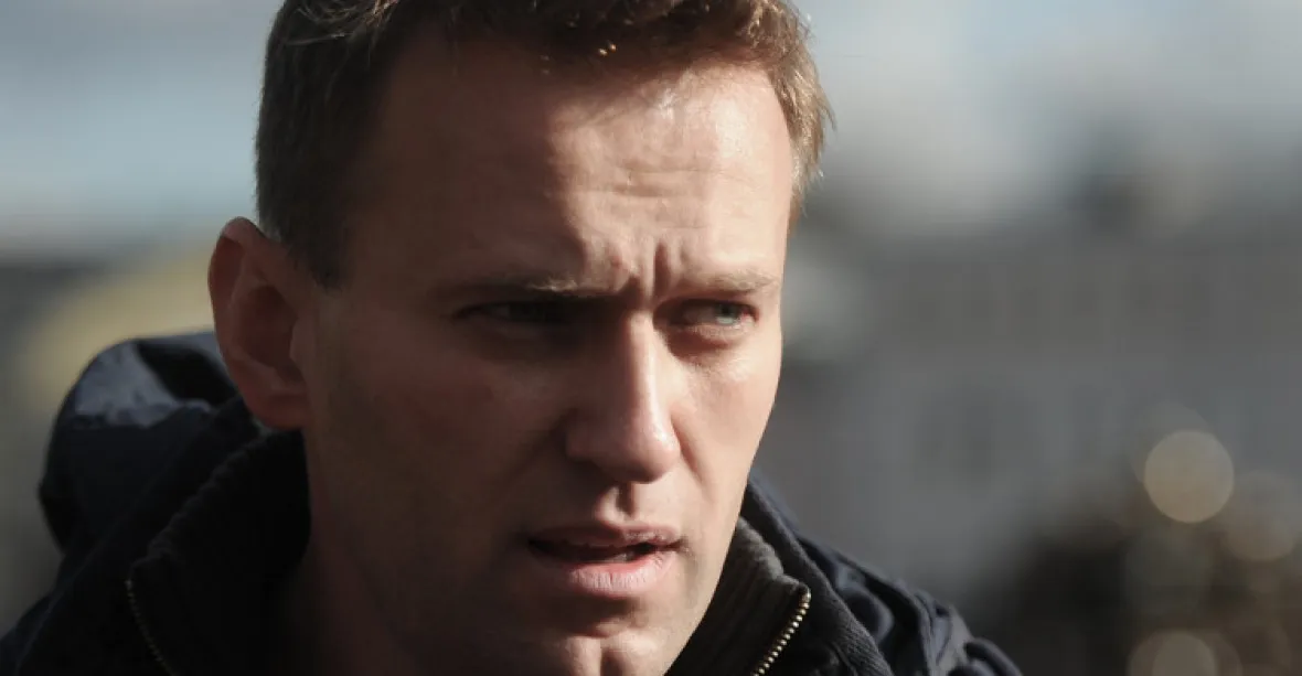 Putinův kritik Navalnyj byl odsouzen. Jeho kandidatura je v ohrožení