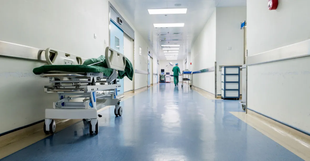Cesta k privatizaci? Fakultní nemocnice se přemění na univerzitní