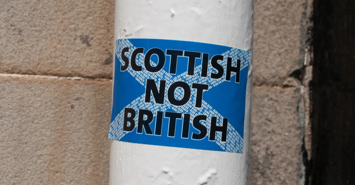 Skotové požádali Mayovou o nové referendum o nezávislosti