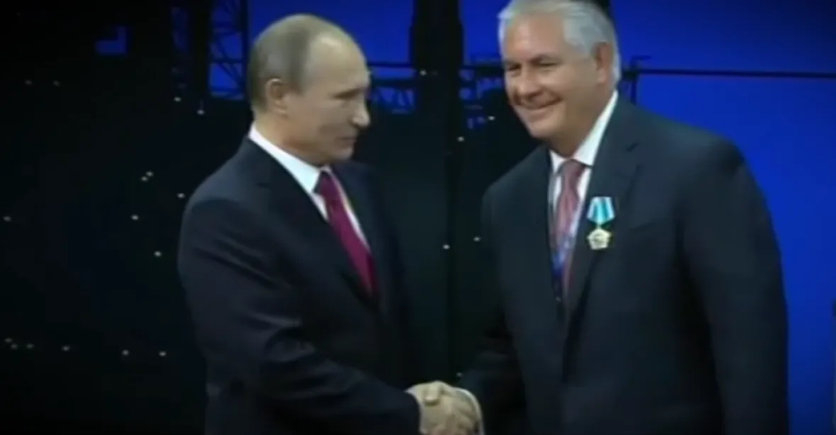 Putin jedná s Tillersonem, hlavním tématem byla Sýrie a terorismus