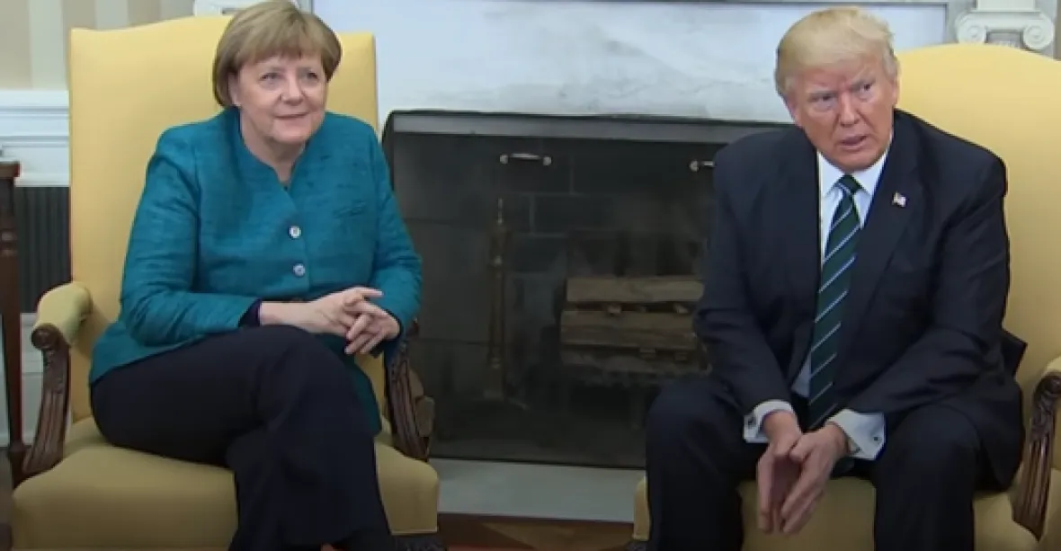 Trump: S Merkelovou jsem měl jednu z nejlepších chemií