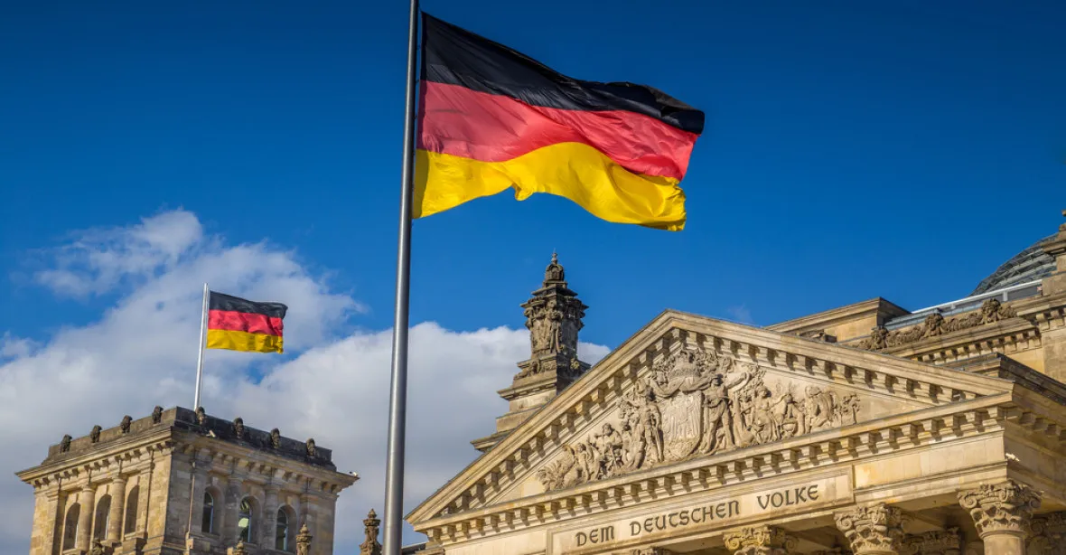 Obrat v Německu potvrzen, CDU vede nad SPD už o 12 procent