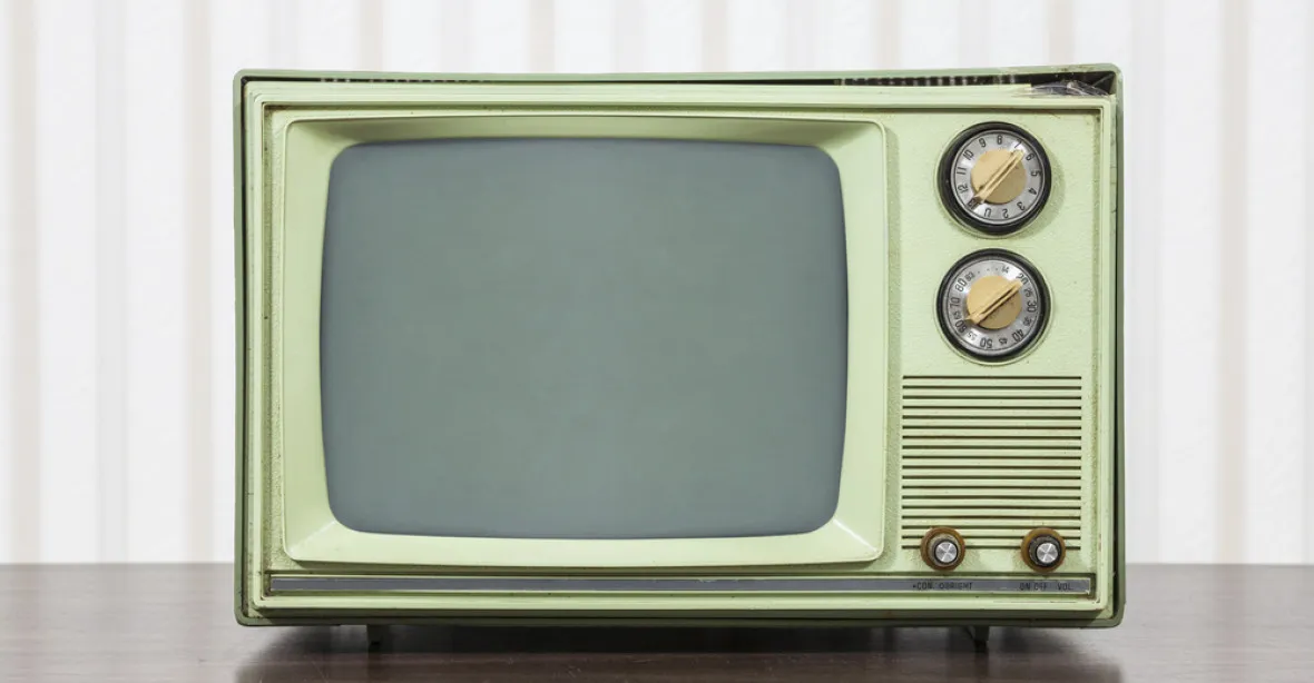 Češi si musí koupit nové televizory, nebo set-top boxy, rozhodl Senát