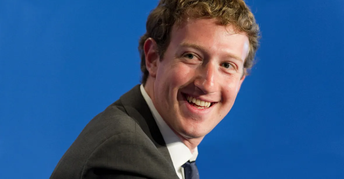 Facebooku raketově stoupá zisk. Meziročně o více než 70 %
