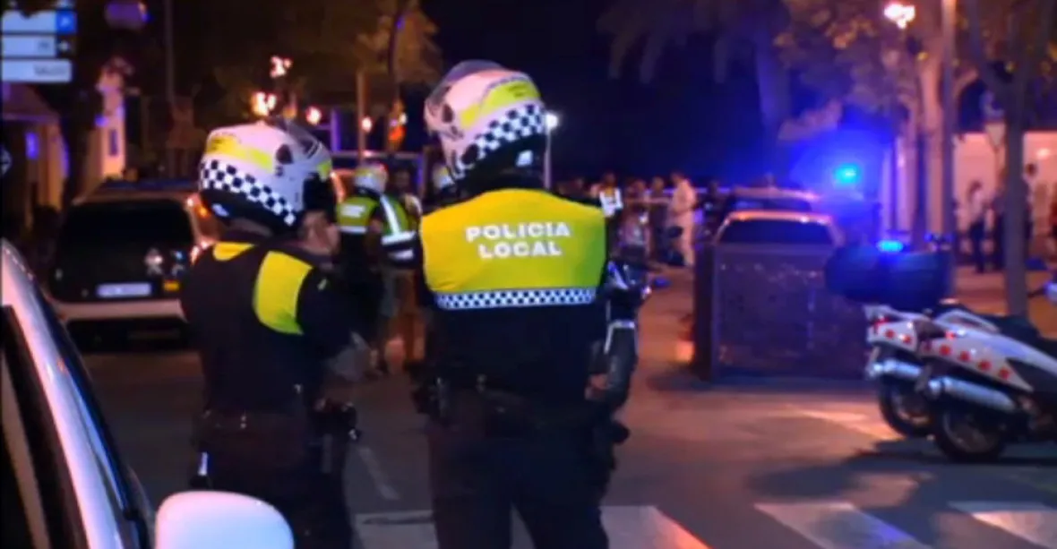 Více policistů má ochránit občany a turisty v Barceloně