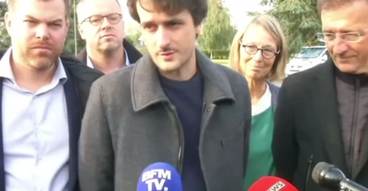 Do Francie se vrátil novinář, o jehož propuštění žádal Turecko i Macron
