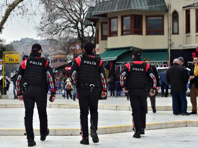 Turecká policie zadržela 48 lidí podezřelých z členství v Islámského státu