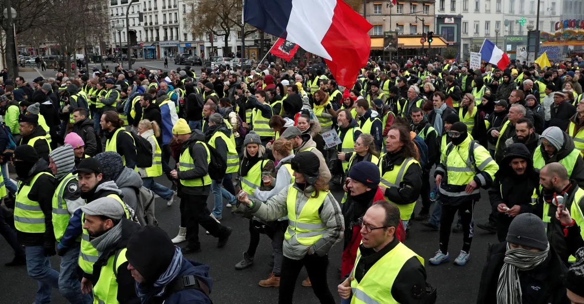 Vytrvalé žluté vesty protestovaly ve Francii už jedenáctou sobotu? Bylo jich 20 tisíc, policistů čtyřnásobek
