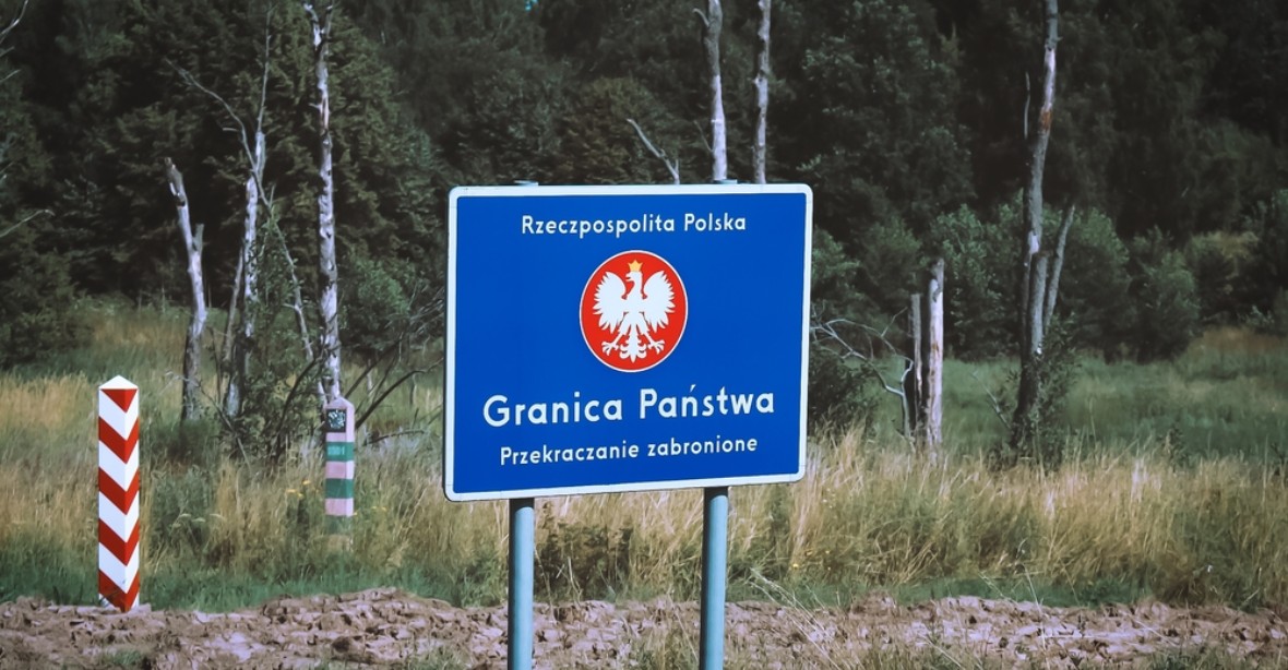 Stavba bariéry na polských hranicích začne za měsíc. „Stavět se bude 24 hodin denně a na tři směny“
