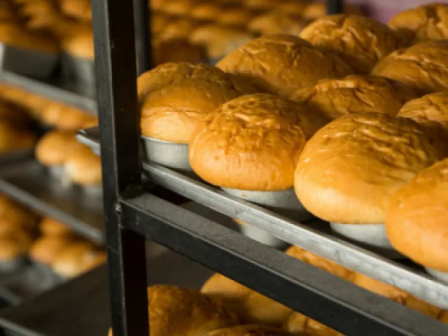 Jak poznat Rusy mezi Ukrajinci. Pomůže bochník chleba