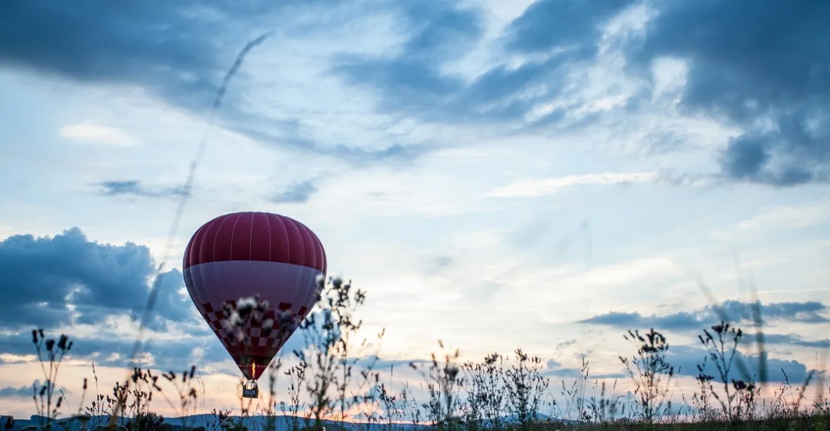 Jaké je to letět balónem? Zjistěte vše, co jste kdy o balónovém létání chtěli vědět