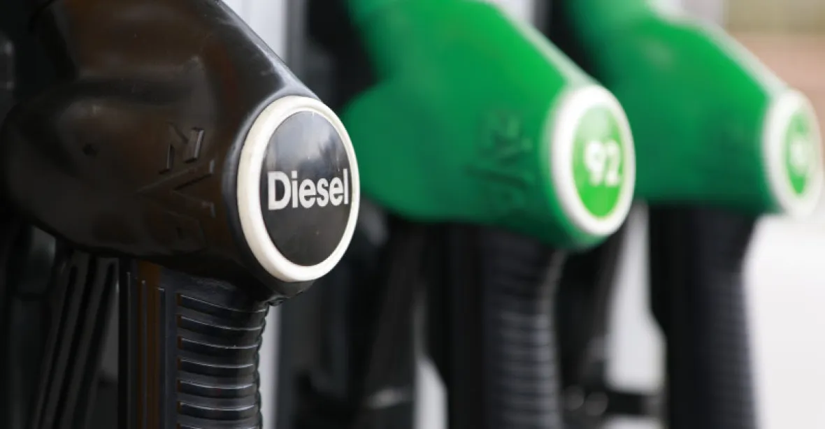 Ceny paliva v Česku za poslední týden stouply o více než dvě koruny. Přispělo k tomu zvýšení daně