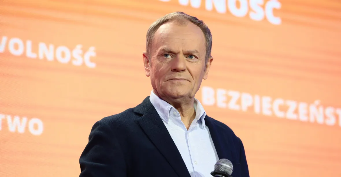 Polsko má novou vládu. Donald Tusk získal v parlamentu důvěru