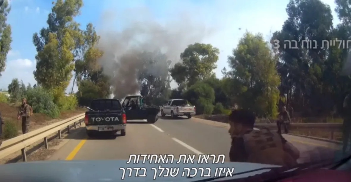 „Alláhu akbar, jsme tady”. Video zachytilo první minuty invaze Hamásu do Izraele