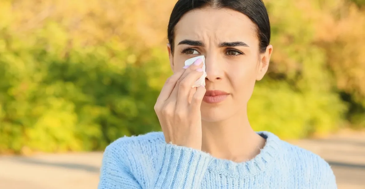 Oční alergie – co to je a jak zmírnit nepříjemné příznaky?