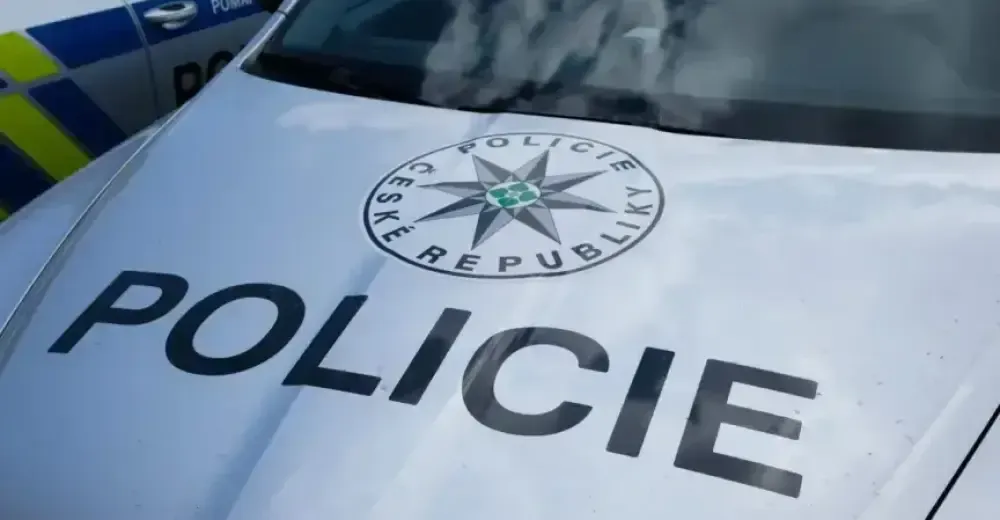 VIDEO: Policisté rozbili ukrajinsko-český gang falešných bankéřů ČNB, zasahovali i v Oděse