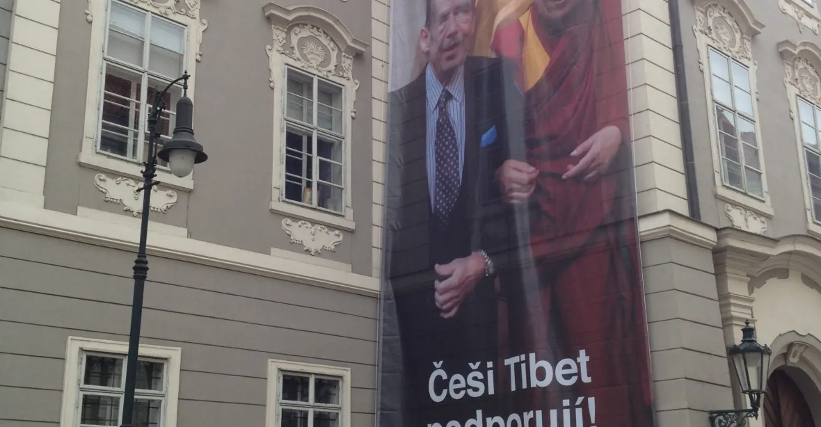 Bursík spustil kampaň za podporu Tibetu