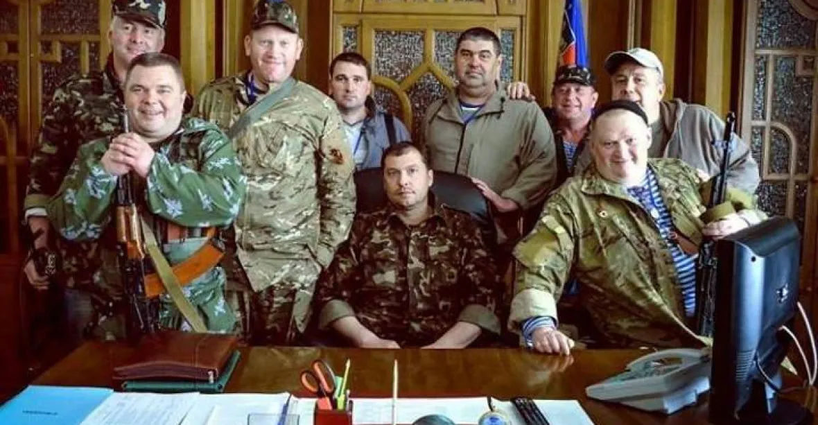 Doněck a Luhansk se odtrhly. Opakuje se 'krymský scénář'?