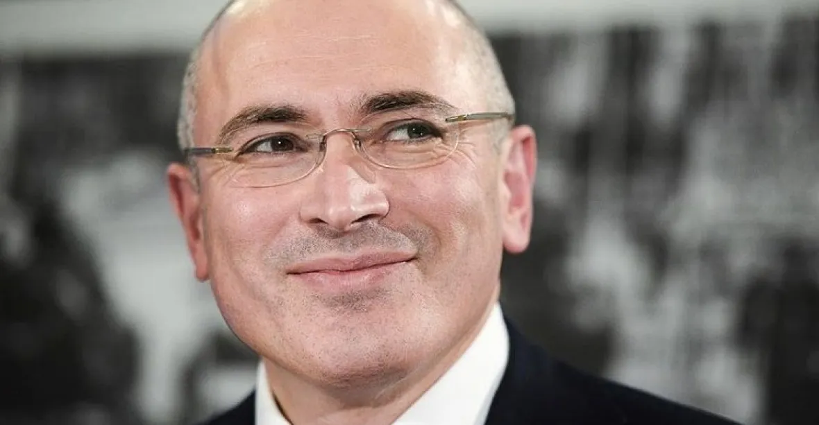Putin ukrajinskou krizi neřídí, tvrdí jeho vězeň Chodorkovskij