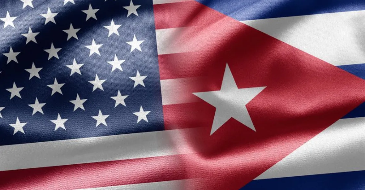 Konec Castrovy éry? USA a Kuba navazují vztahy a propouští vězně