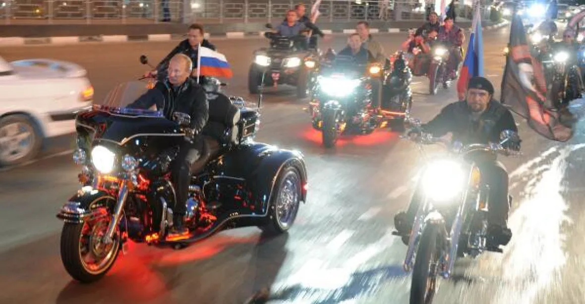 Sankce zasáhly i Putinův oblíbený motorkářský gang