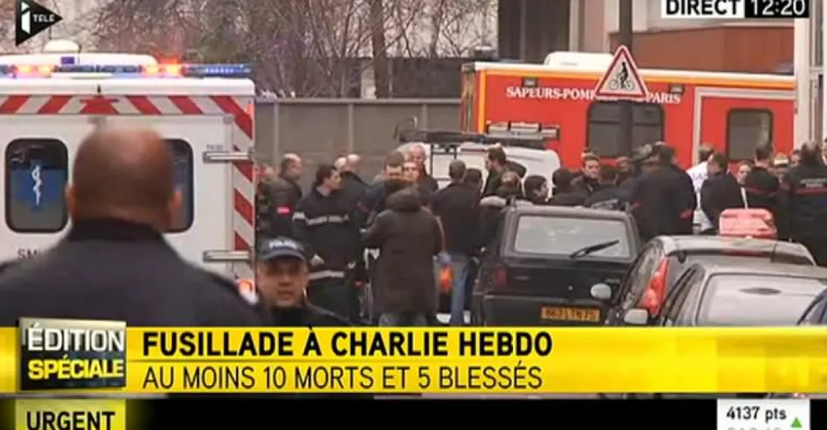 V centru Paříže se střílelo ve jménu Mohameda, 12 mrtvých