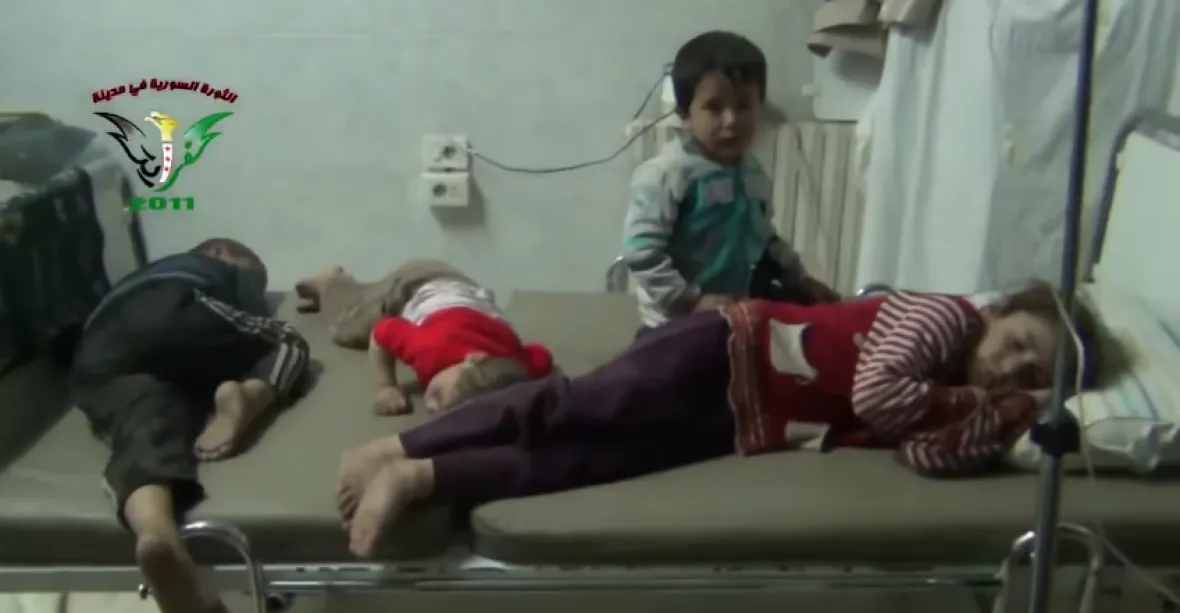 Video s chlorovým útokem na syrské děti rozplakalo Radu bezpečnosti OSN