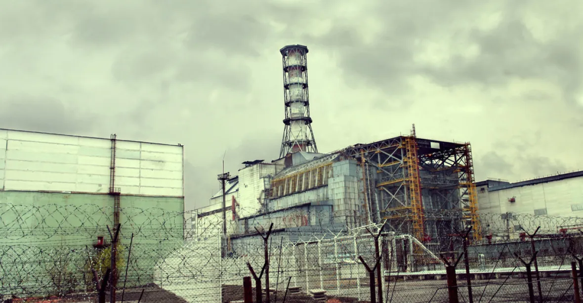 Tři mladí Češi byli tajně v Černobylu. Zadržela je policie