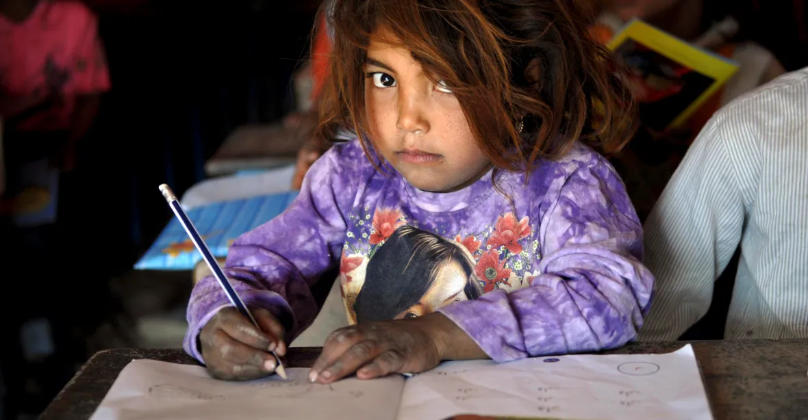 ‚Česko diskriminuje romské děti.‘ Hrůzné, tvrdí Amnesty