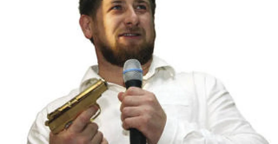 Střílejte i na ruské policisty, pravil Kadyrov. Moskva zuří