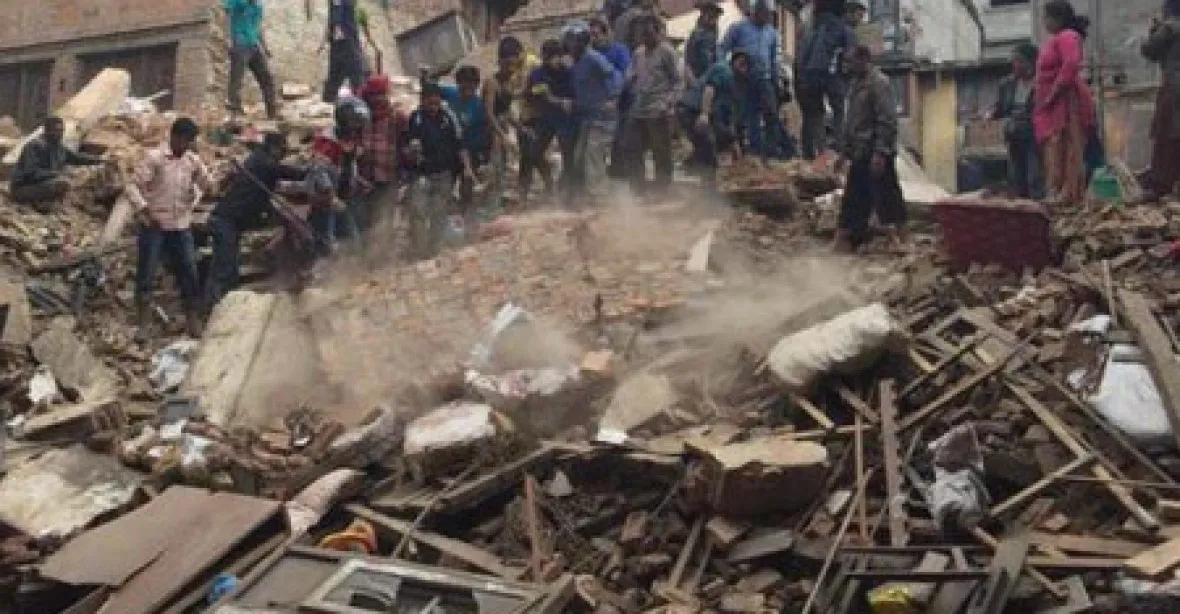 Crowdfunding zachraňuje Nepál po zemětřesení