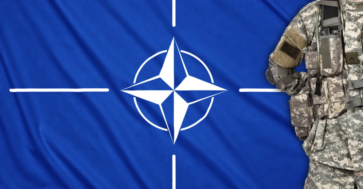 Pobaltí se bojí Ruska a žádá o stálou přítomnost vojsk NATO