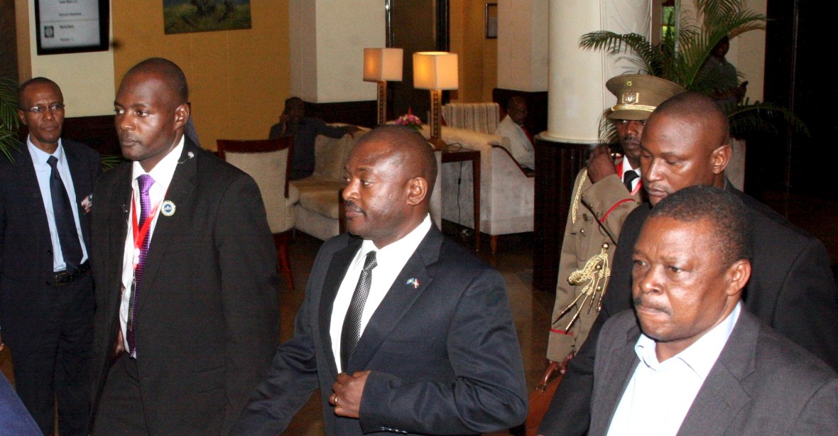Burundi zažilo pokus o převrat. Pučisté se už vzdali