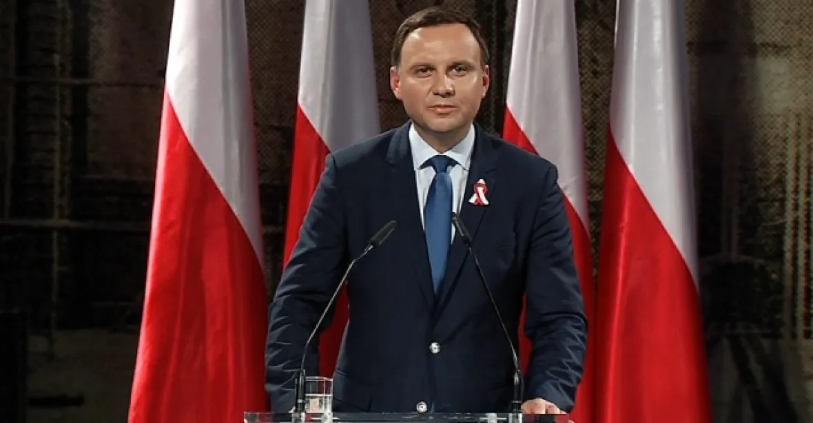 Unavené Polsko volí změnu. Tvář z druhé ligy