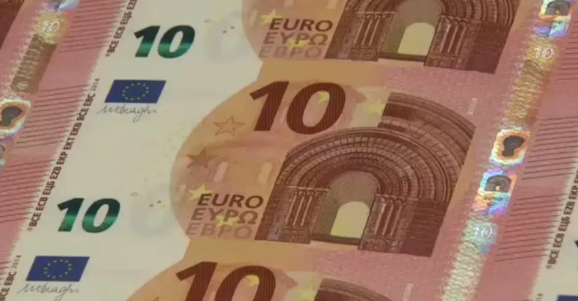 Babiš: Přijetí eura není aktuální, museli bychom zaplatit miliardy
