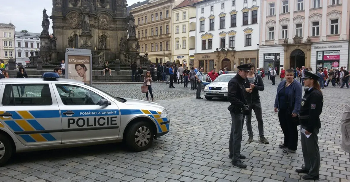 Zahraniční studenti v Olomouci napadli odpůrce imigrace