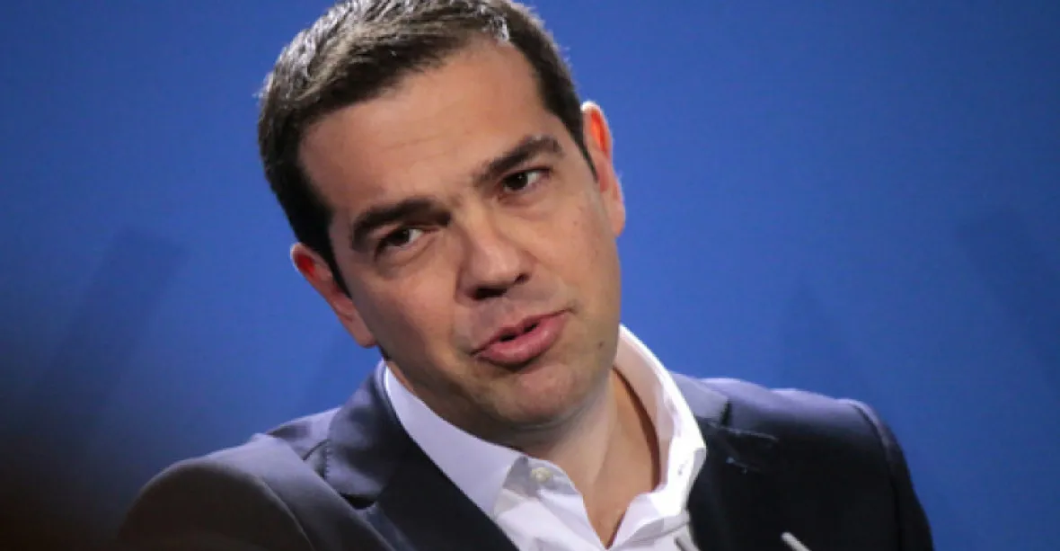 Tsipras vyměnil deset členů týmu. Podle matky nejí a nespí