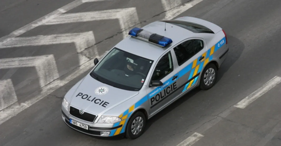 Dramatická honička v Praze: zdrogovaný řidič hodinu ujížděl policii