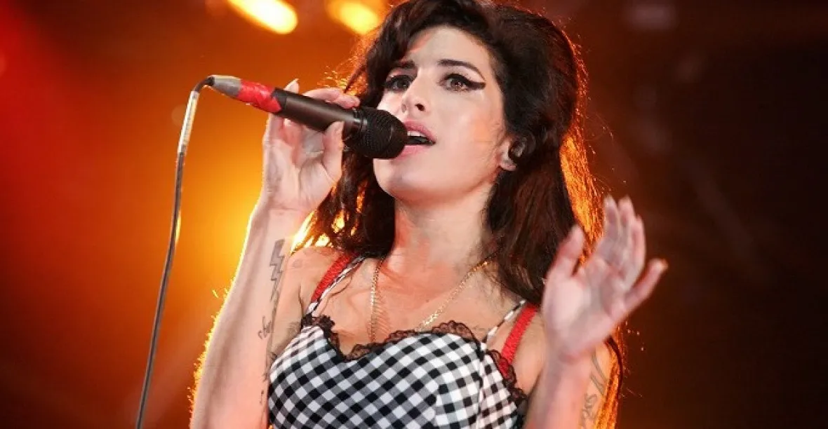 Pochopte Amy Winehouse. Do kin jde nový dokument