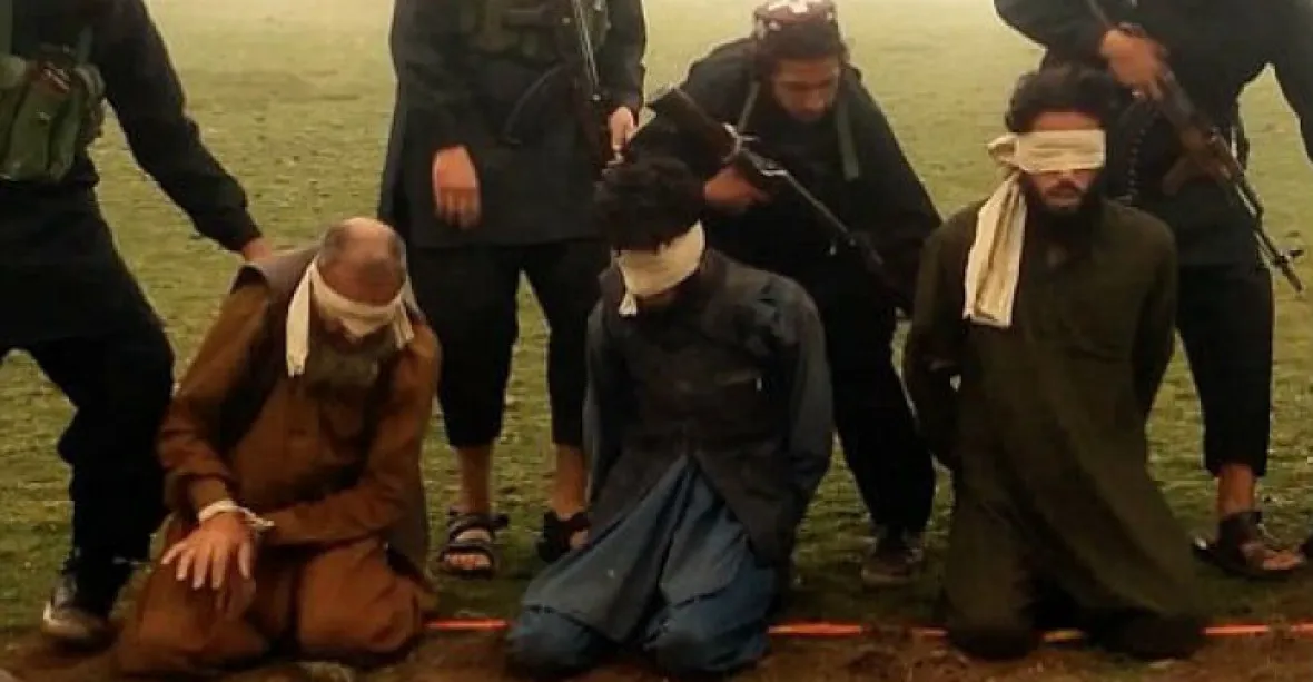 ‚Hodný Tálibán‘ odsuzuje běsnění Islámského státu