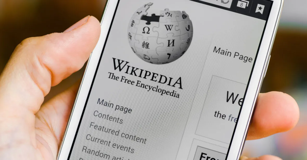 Skandál Wikipedie. Podvodníci mámili za články peníze