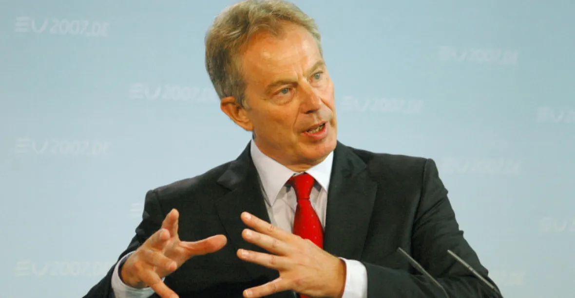 Invaze do Iráku přispěla ke vzniku Islámského státu, přiznal Blair