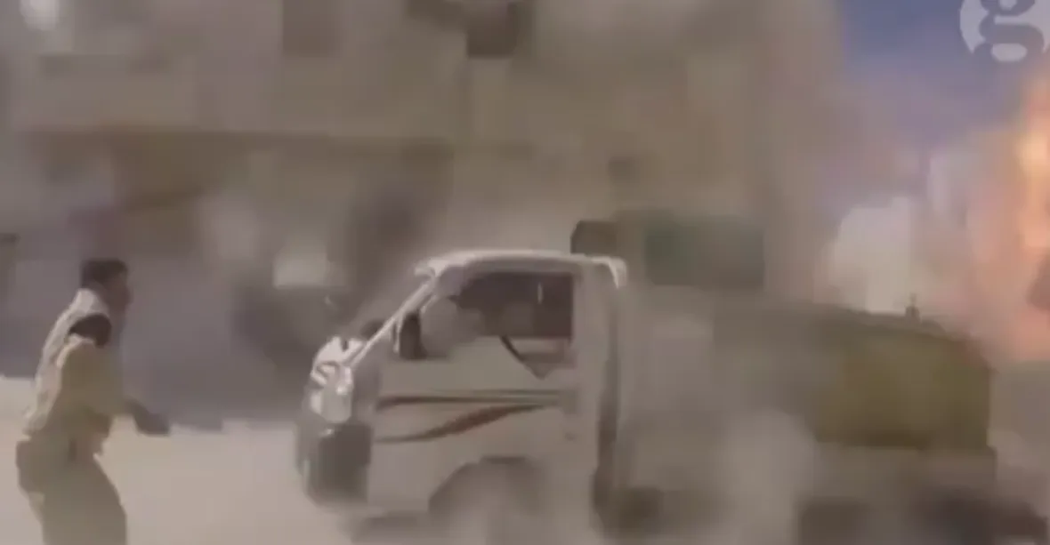 VIDEO: Ruská raketa dopadla na syrské město, kameraman natáčel